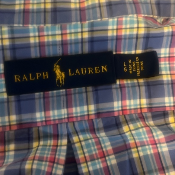 Beautiful condition checkered button up shirt, very clean and flawless - Picture 2 of 3